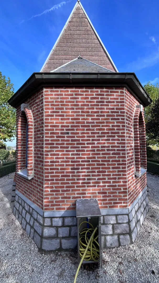 Gerestaureerde Fatimakapel in Otegem bij Zwevegem, foto 5 van 11