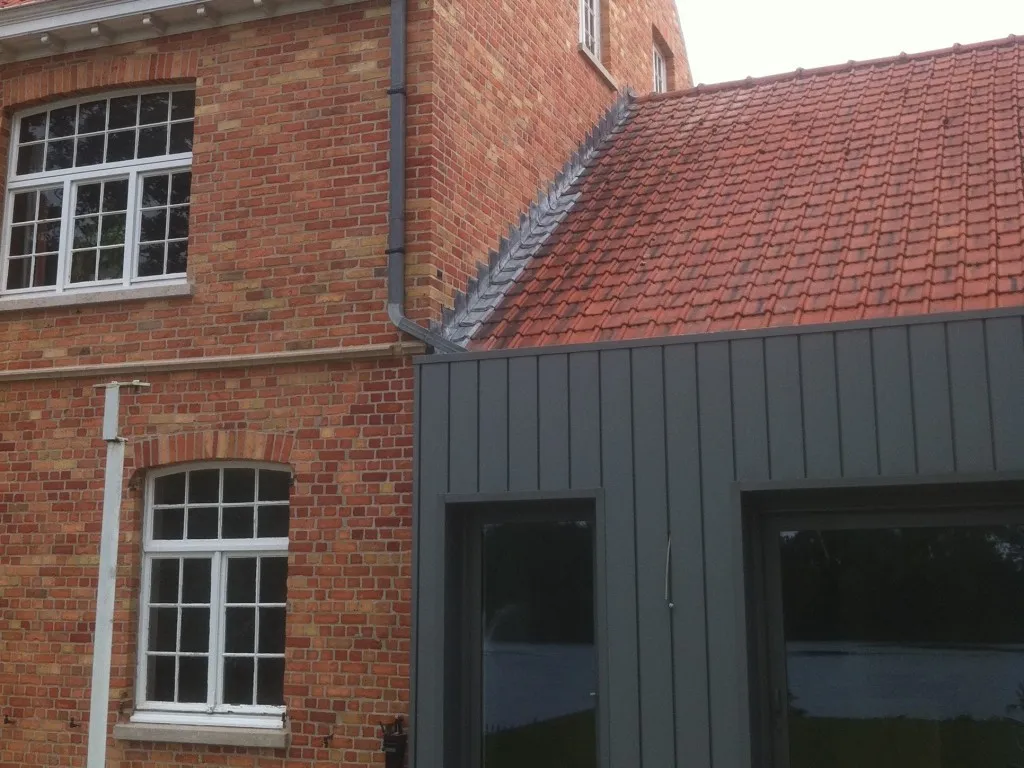 Gevelwerken tijdens de renovatie van een woning
