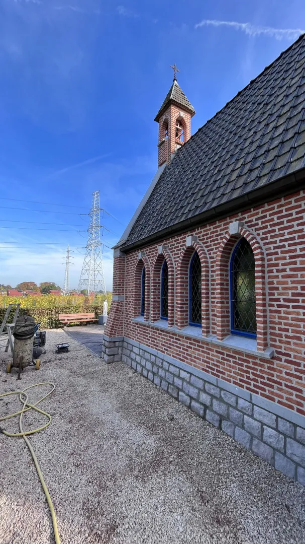 Gerestaureerde Fatimakapel in Otegem bij Zwevegem, foto 8 van 11
